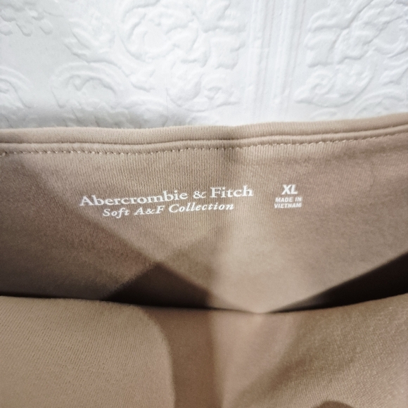 Abercrombie & Fitch Soft A&F Tan Square Neck Seamless Bodysuit Size XL - Picture 4 of 9
